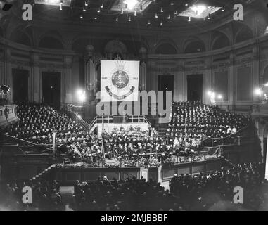 Storia dell'Olanda: Incontro Nazionale del Giubileo dell'Esercito della salvezza a Concertgebouw; Data: 12 maggio 1962 Foto Stock