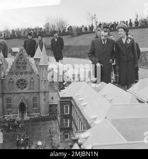 Il Ministro Van Aartsen apre Madurodam, un parco a tema dell'Aia, Paesi Bassi; Data: 4 aprile 1962 Foto Stock