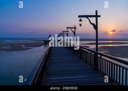 Scalata denti stazione termale spiaggia Foto Stock