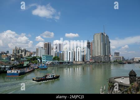 Filippine Manila - Pasig River view da Fort Santiago Foto Stock