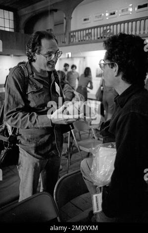 Il fotografo americano Jay Maisel partecipa a una sessione di laboratori fotografici di Rockport, Rockport, Maine, Stati Uniti, 1982. Foto Stock