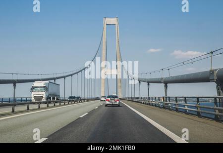 Great Belt Bridge che attraversa il Mare del Nord in Danimarca Foto Stock