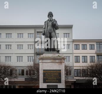 Statua di Johannes Gutenberg di Bertel Thorvaldsen e J.J. Barth, 1837 - Magonza, Germania Foto Stock