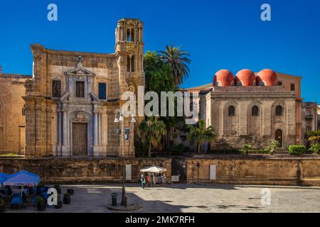 La Martorana vicino a San Catoldo con elementi arabo-bizantini, Palermo, Sicilia, Palermo, Sicilia, Italia Foto Stock
