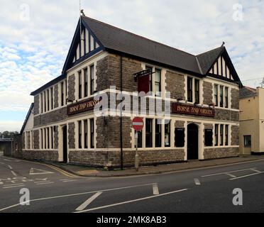 Casa pubblica Horse and Groom, Cowbridge, Galles del Sud. Gennaio 2023. Inverno. Foto Stock