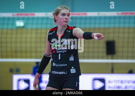 Neuwied, Germania. 28th Jan, 2023. Neuwied, Germania, gennaio 28th 2023: Linda Bock (1 Dresda) durante il maintround del 1. Partita di pallavolo Bundesliga Frauen tra VC Newied 77 e Dresdner SC al Sporthalle Rhein-Wied palestra di Neuwied, Germania. (Norina Toenges/SPP) Credit: SPP Sport Press Photo. /Alamy Live News Foto Stock