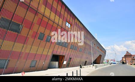 Szczecin, Polonia. 17 agosto 2022. La costruzione del Cennername di Scienze marine di Jerzy Stelmach a Szczecin. Foto Stock