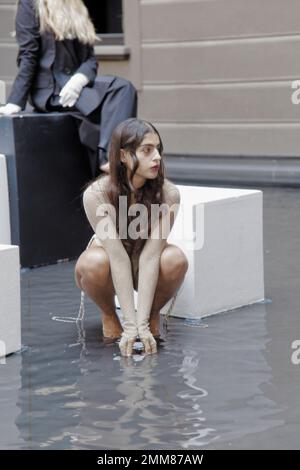 Apnea MFW22 mostra delle Sirene Foto Stock