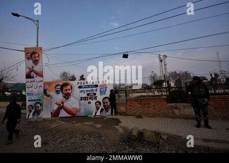 29 gennaio 2023, Srinagar, Jammu e Kashmir, India: (Credit Image: © Mubashir Hassan/Pacific Press via ZUMA Press Wire) SOLO PER USO EDITORIALE! Non per USO commerciale! Foto Stock