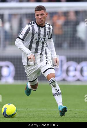 Torino, 27th novembre 2022. Michele Besaggio della Juventus durante la Serie C allo Stadio Allianz di Torino. L'immagine di credito dovrebbe essere: Jonathan Moskrop / Sportimage Foto Stock