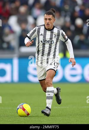 Torino, 27th novembre 2022. Simone Iocolano della Juventus durante la Serie C allo Stadio Allianz di Torino. L'immagine di credito dovrebbe essere: Jonathan Moskrop / Sportimage Foto Stock