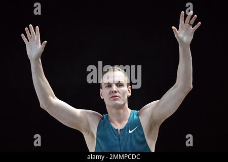 Duesseldorf, Germania. 29th Jan, 2023. Sam Kendricks dagli Stati Uniti compete nel concorso pole vault. Credit: Federico Gambarini/dpa/Alamy Live News Foto Stock