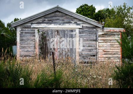 Vecchio capannone, Turangi, Lago Taupo, Isola del Nord, Nuova Zelanda Foto Stock