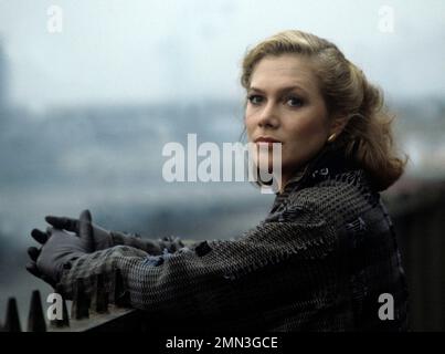 KATHLEEN TURNER in ONORE di PRIZZI (1985), diretto da JOHN HUSTON. Credit: 20th CENTURY FOX / Album Foto Stock