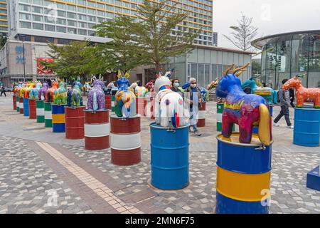 Hong Kong - Dicembre 2022 - Mostra d'Installazione d'Arte Contemporanea di fronte al Museo d'Arte, Victoria Harbour Foto Stock