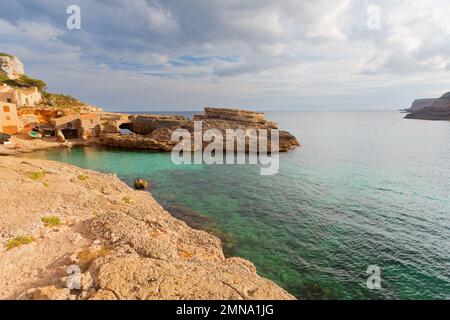 Bella spiaggia Cala S' Almunia a Maiorca, Isole Baleari, Spagna Foto Stock