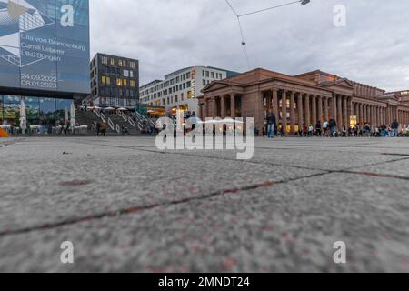 Via principale dello shopping Könistrasse nel centro della città, Shopping Passage Königsbau, Stoccarda, Baden Wuerttemberg, Germania meridionale, Europa Foto Stock