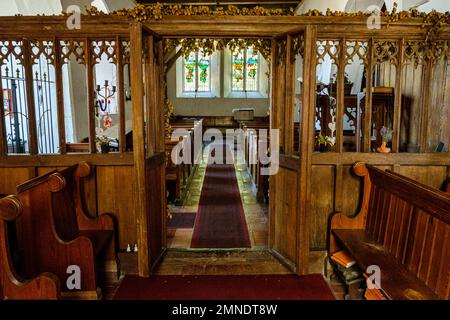 Chiesa di San Tommaso Apostolo, Harty Ferry Road, Leysdown-on-Sea, Kent, Inghilterra Foto Stock