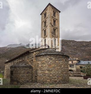 Chiesa romanica a Erill la Vall, Catalogna Foto Stock