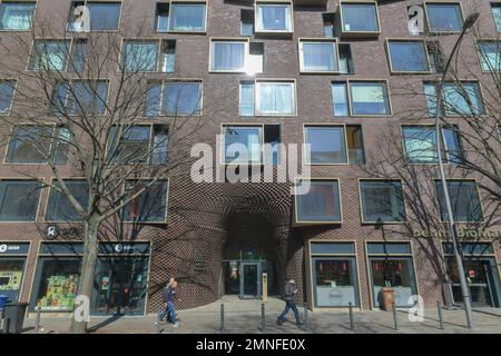 Nuovi mattoni da costruzione, Postgewerbehof, strada principale, Schoeneberg, Tempelhof-Schoeneberg, Berlino, Germania Foto Stock