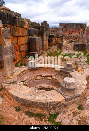 Battistero nelle rovine romane di Tiddis, Nord Africa, BNI Hamden, Algeria Foto Stock