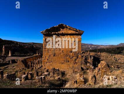 Il Tempio Severiano nelle rovine romane, Nord Africa, Djemila, Algeria Foto Stock