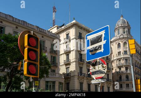 Segnali stradali registrati, Barcellona, Catalogna, Spagna Foto Stock