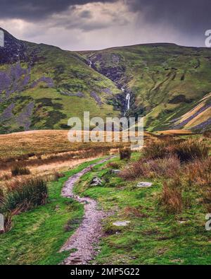 Cautley Spout la cascata più alta in Inghilterra, vicino a Sedbergh nelle Yorkshire Dales Foto Stock