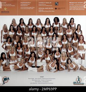 Calendario 2012 Miami Dolphins Cheerleaders Swimsuit. Miami Beach, Florida. 25th agosto 2011. Foto Stock