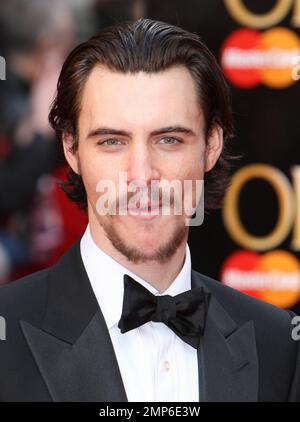 Harry Lloyd ai 2012 Olivier Awards che si sono tenuti alla Royal Opera House di Londra, Regno Unito. 15th aprile 2012. Foto Stock