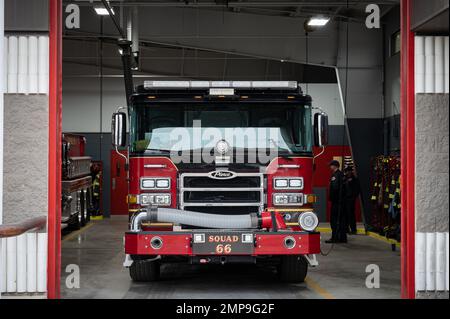 Il dettaglio di un camion dei pompieri Pierce rosso presso il vecchio Vigili del fuoco di Pontiac, Illinois, USA Foto Stock