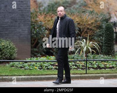 Downing Street, Londra, Regno Unito. 31st Jan, 2023. Il Segretario di Stato per l'Irlanda del Nord Chris Heaton-Harris arriva per la riunione settimanale del Gabinetto al numero 10 di Downing Street. Credit: Uwe Deffner/Alamy Live News Foto Stock