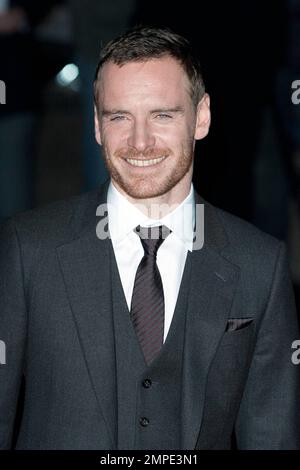 Michael Fassbender partecipa alla proiezione del film 'A Dangerous Method' in questo 55th BFI Film Festival, Odeon West endl. Londra, Regno Unito 24th ottobre 2011. Foto Stock