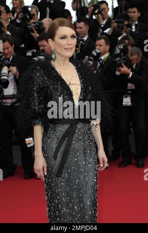 Julianne Moore alla cerimonia di apertura di Cannes, Cannes, Francia, 13th maggio 2015 Foto Stock