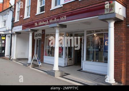 The Edinburgh Woolen Mill a Wokingham nel Regno Unito Foto Stock