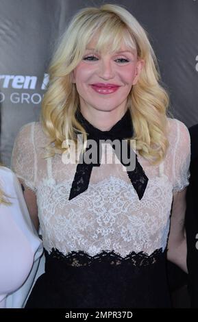 Courtney Love partecipa al Blacks Annual Gala che si tiene a Fontainebleau Miami Beach a Miami Beach, Florida. Ottobre 25, 2014. Foto Stock