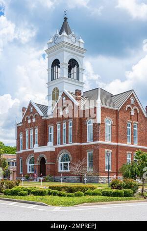 Lo storico tribunale della contea di Union, costruito nel 1899, sulla piazza della città nella comunità montana di Blairsville, Georgia. (USA) Foto Stock