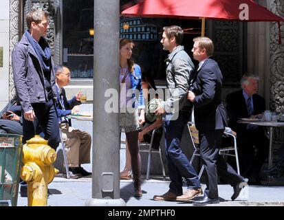 Ryan McPartlin e gli altri membri del cast hanno girato le scene del film "Daybreak", la nuova esperienza di intrattenimento coinvolgente e interattiva presentata da AT&T. Los Angeles, California. 29th maggio 2012. . Foto Stock