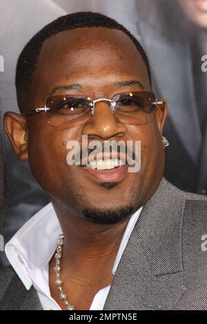 Martin Lawrence arriva alla prima mondiale del remake comico "Death at a Funeral", un film prodotto da Chris Rock, all'Arclight Cinerama Dome. Los Angeles, California. 04/12/10. Foto Stock