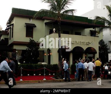 Atmosfera al Ristorante Devito South Beach. Miami Beach, Fla. 6/13/07. DeVito South Beach, Miami Beach, Florida. Foto Stock