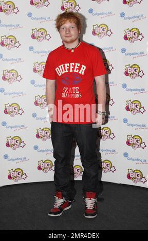 Ed Sheeran alla Girl Guiding UK Big Gig tenutasi alla Wembley Arena. Londra, Regno Unito. 1st ottobre 2011. Foto Stock