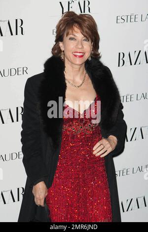 Kathy lette appare al Harper's Bazaar Women of the Year Awards 2010 tenutosi ad One Mayfair. Londra, Regno Unito. 11/1/10. Foto Stock