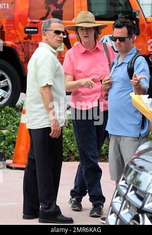 Ed Harris e Tony Plana hanno girato le scene del loro nuovo film "Pain and Gain". Il film ha anche come protagonisti Dwayne 'The Rock' Johnson e Mark Wahlberg. Miami Beach, Florida. 17th maggio 2012. Foto Stock