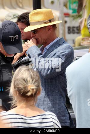 Ed Harris e Tony Plana hanno girato le scene del loro nuovo film "Pain and Gain". Il film ha anche come protagonisti Dwayne 'The Rock' Johnson e Mark Wahlberg. Miami Beach, Florida. 17th maggio 2012. Foto Stock