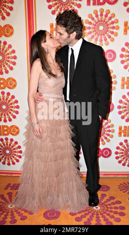 Amanda Peet e David Benioff al HBO Emmy After Party tenutosi al Plaza del Pacific Design Center. Los Angeles, California. 18th settembre 2011. . Foto Stock