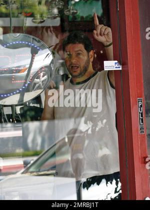 Esclusivo!! Jeffrey Ross e la partner di danza Edyta Sliwinska mangiano un po' di cibo prima di andare alla prova per "Dancing with the Stars" a West Hollywood, California. 9/10/08. Foto Stock