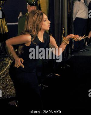 Lady Gaga partecipa al lancio del suo nuovo profumo 'Fame by Lady Gaga' ad Harrods a Londra, Regno Unito. 7th ottobre 2012. Foto Stock