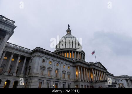 Washington, Stato di Vereinigte. 31st Jan, 2023. L'edificio del Campidoglio degli Stati Uniti a Washington, DC, martedì 31 gennaio 2023. Credit: Julia Nikhinson/CNP/dpa/Alamy Live News Foto Stock