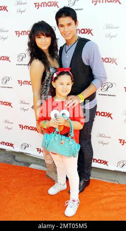 Booboo Stewart e le sorelle Fivel (R) e Sage Stewart partecipano al Melanie SegalÕs Celebrity Retreat presentato da T. J. Maxx in occasione dei Teen Choice Awards. Los Angeles, California. 08/04/10. . Foto Stock