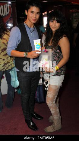 Booboo Stewart (L) e Fivel Stewart partecipano al Melanie SegalÕs Celebrity Retreat presentato da T. J. Maxx in occasione dei Teen Choice Awards. Los Angeles, California. 08/04/10. . Foto Stock